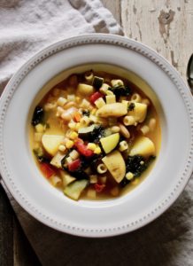 Summer Minestrone Soup Recipe - The Hungry Bluebird