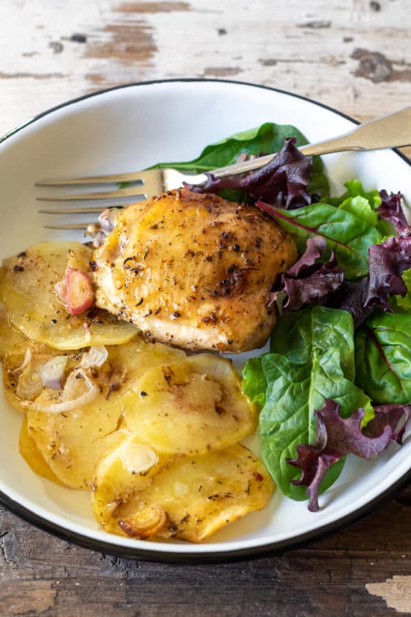 Greek Baked Chicken Thighs The Hungry Bluebird