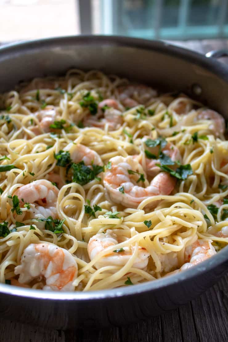 Easy Shrimp Scampi Linguine Recipe with Garlic, Lemon ...