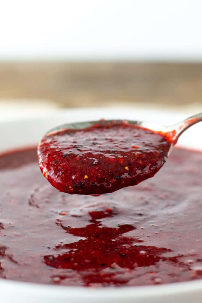 Balsamic Berry Sauce Recipe the hungry bluebird
