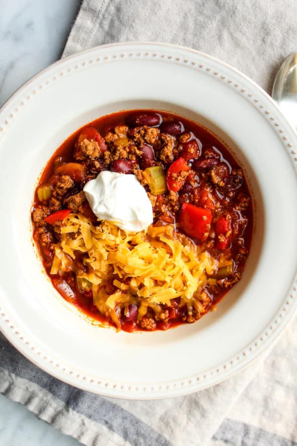 Healthy Ground Turkey Chili Recipe - the hungry bluebird