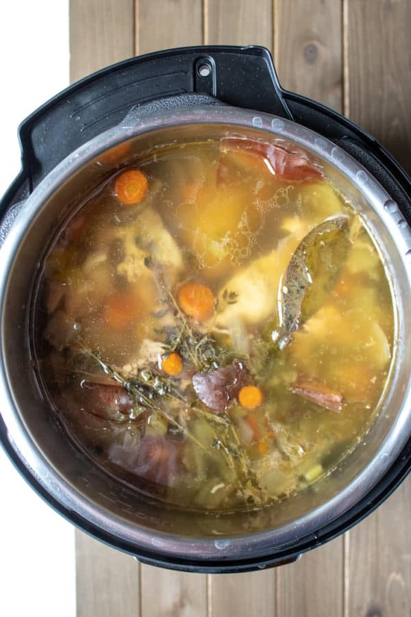 Easy Instant Pot Chicken Stock the hungry bluebird