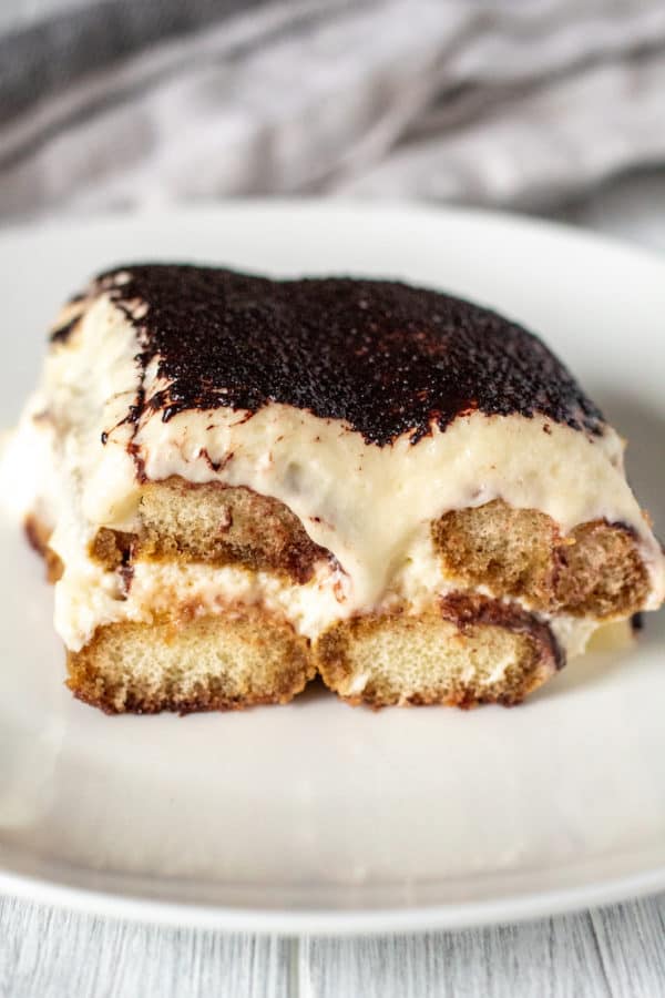 Classic Italian Tiramisu Recipe - The Hungry Bluebird