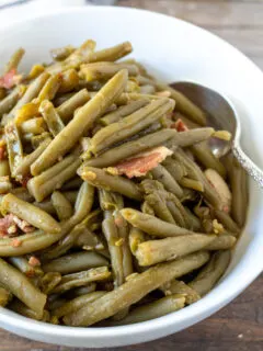 Finishe green beans in serving bowl.