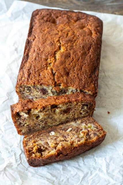 Best Banana Bread Recipe - The Hungry Bluebird