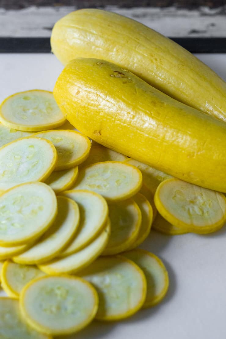 Yellow squash with slices.