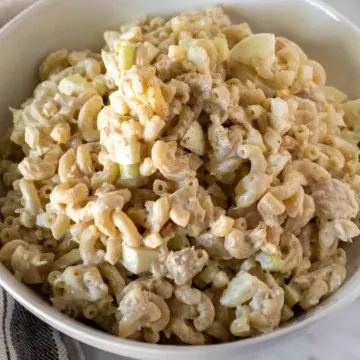 Tuna macaroni salad in serving bowl.